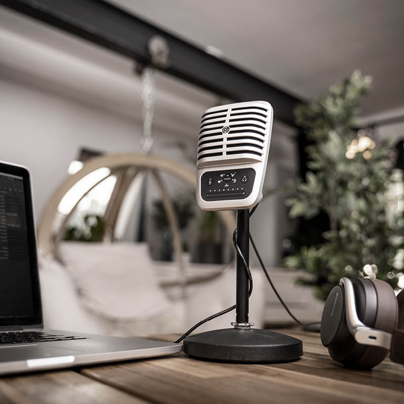 MV51 Digital Large-Diaphragm Condenser Microphone MV51 Digital Large-Diaphragm Condenser Microphone